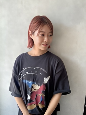 真部 加奈恵/明野 所属のスタイリスト
